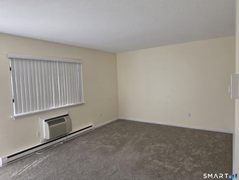 25 Lisa Court Waterbury CT 06704