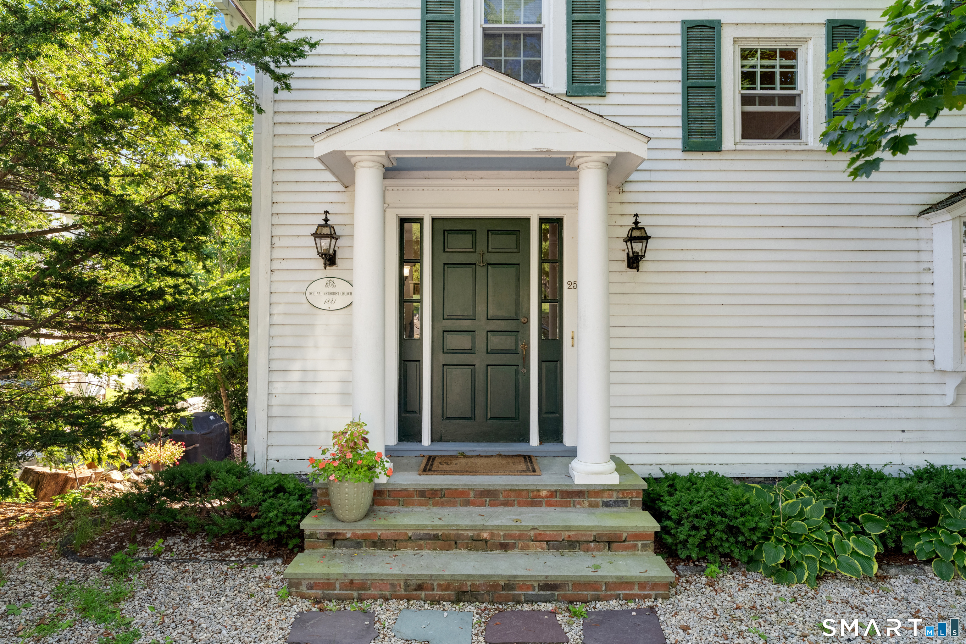25 Prospect Street Essex CT 06426