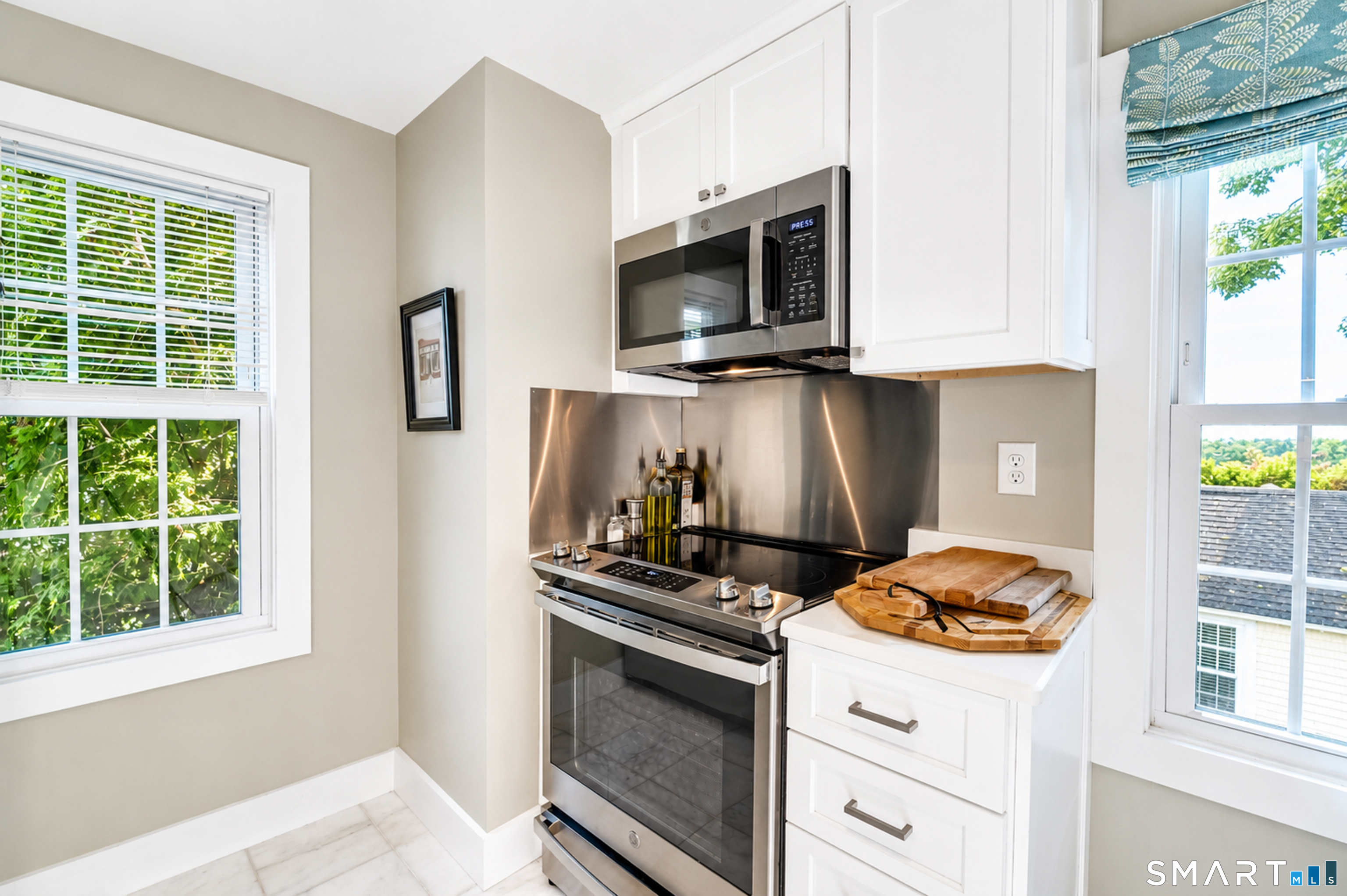 25 Prospect Street Essex CT 06426