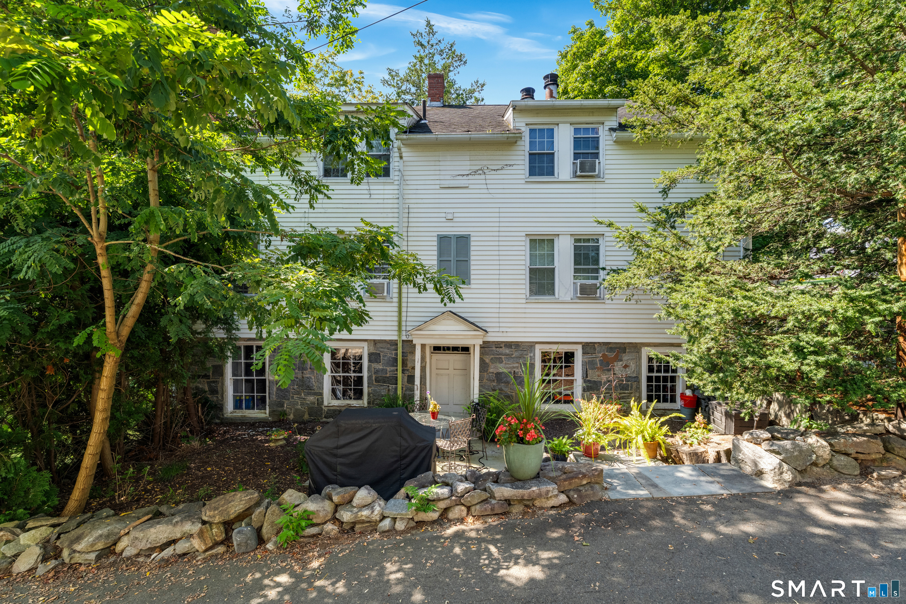 25 Prospect Street Essex CT 06426