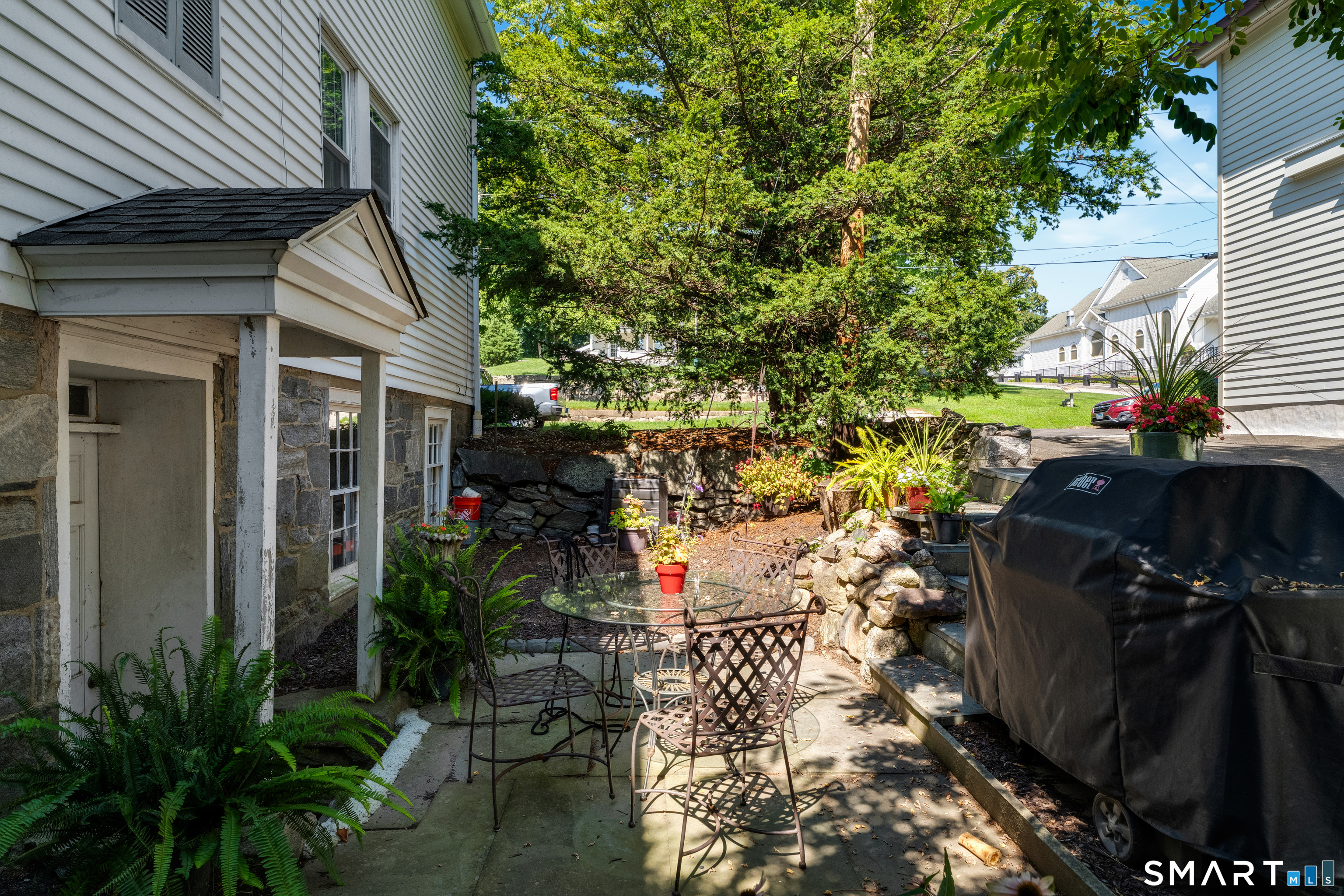25 Prospect Street Essex CT 06426