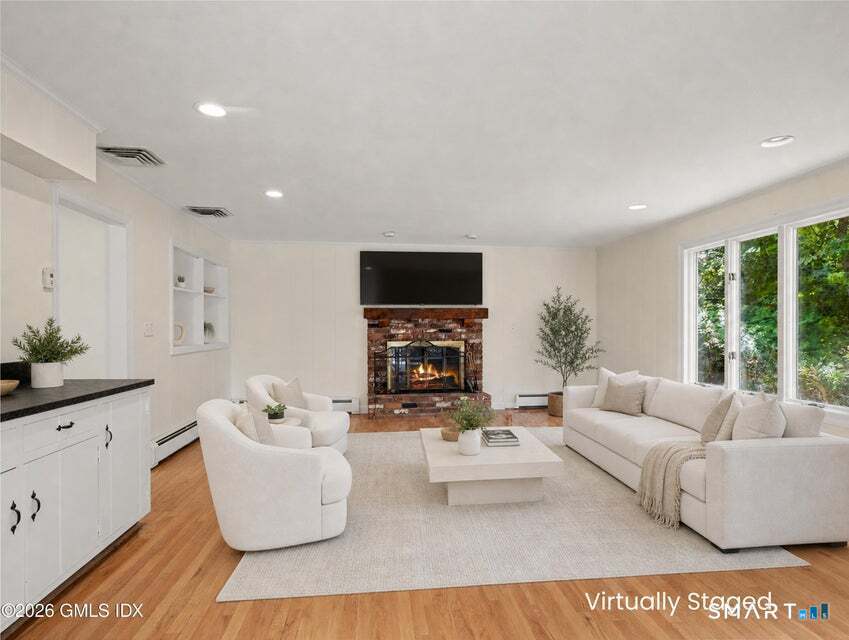 5 Raphael Place Greenwich CT 06878