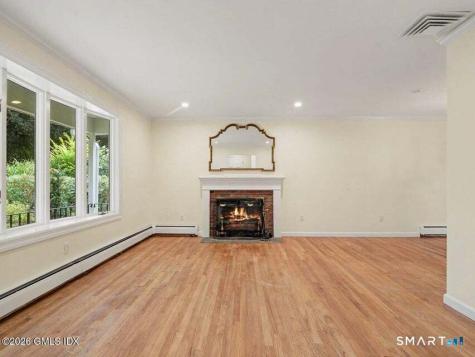 5 Raphael Place Greenwich CT 06878