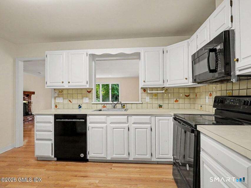 5 Raphael Place Greenwich CT 06878