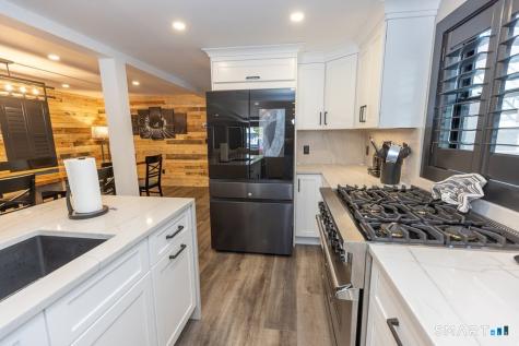 48 Swan Avenue Old Lyme CT 06371
