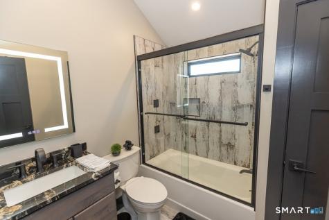 48 Swan Avenue Old Lyme CT 06371
