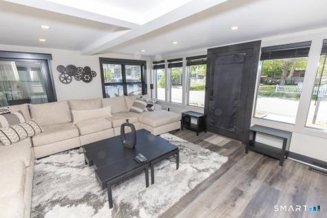 48 Swan Avenue Old Lyme CT 06371