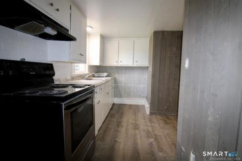 525 Boston Post Road Waterford CT 06385