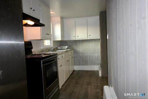 525 Boston Post Road Waterford CT 06385