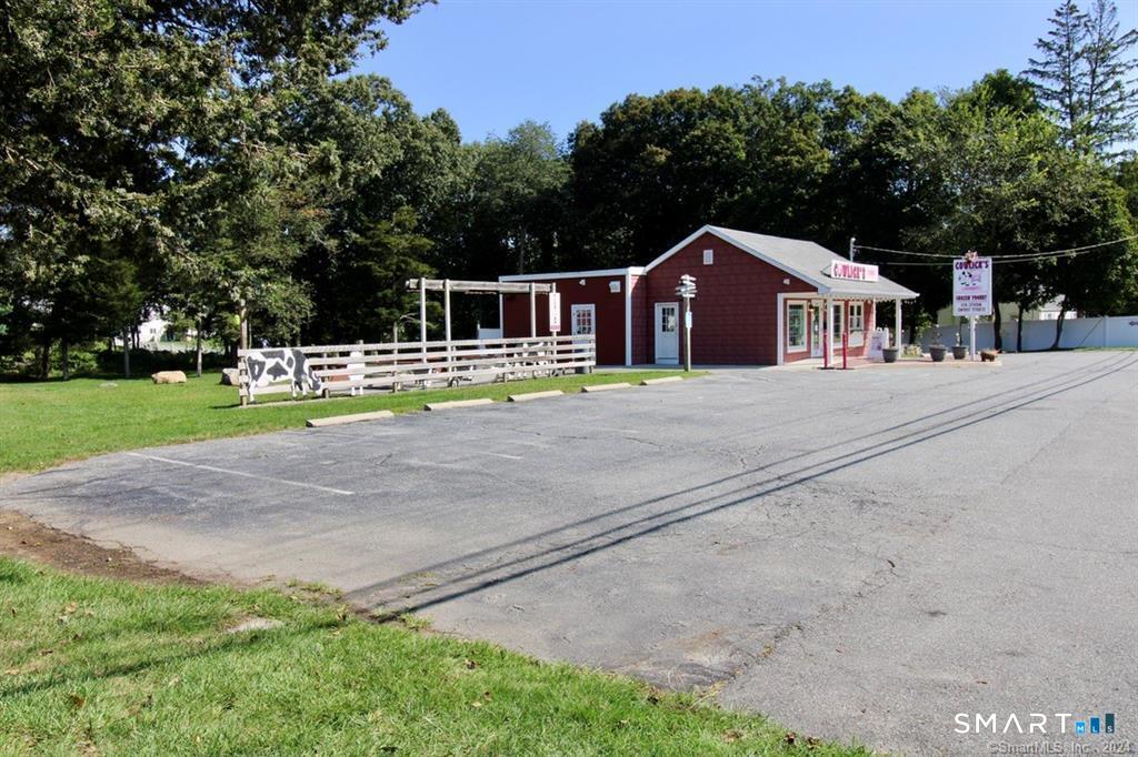 525 Boston Post Road Waterford CT 06385