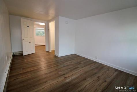 525 Boston Post Road Waterford CT 06385