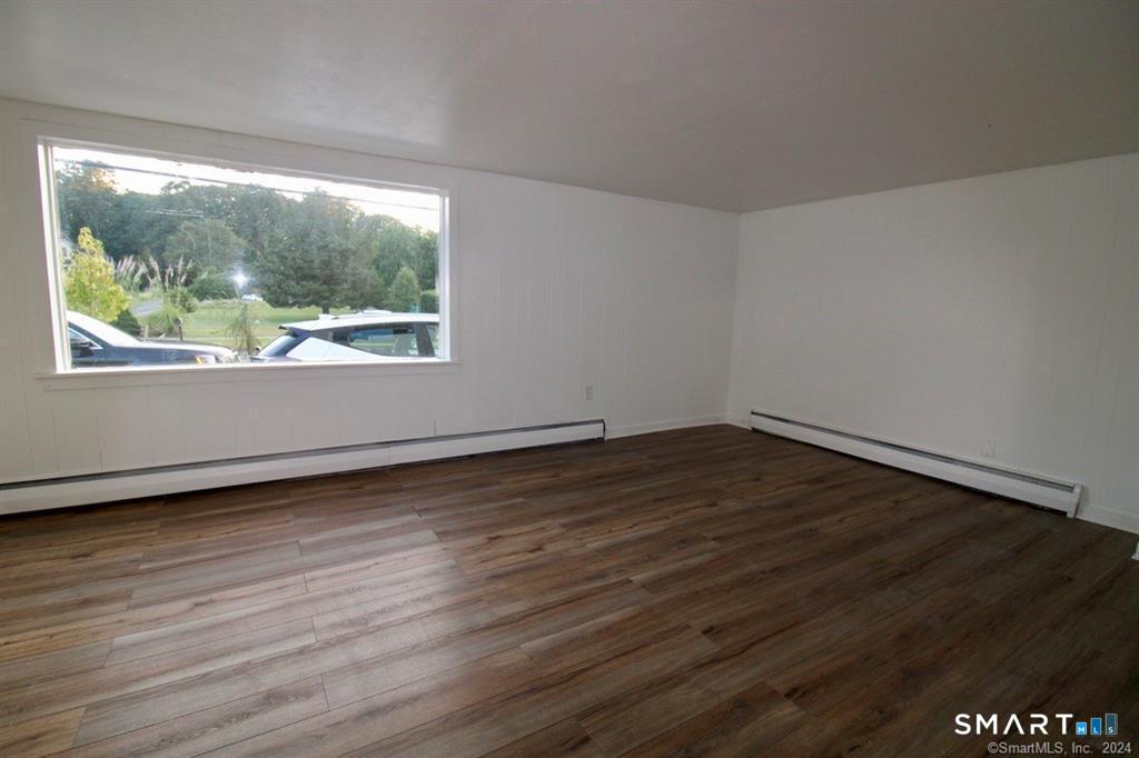 525 Boston Post Road Waterford CT 06385