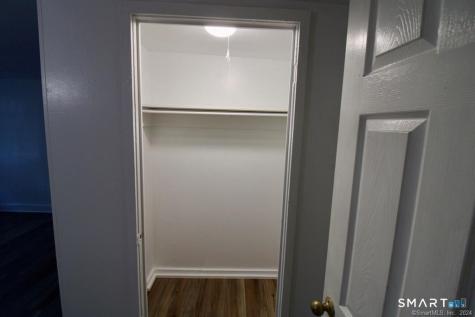 525 Boston Post Road Waterford CT 06385