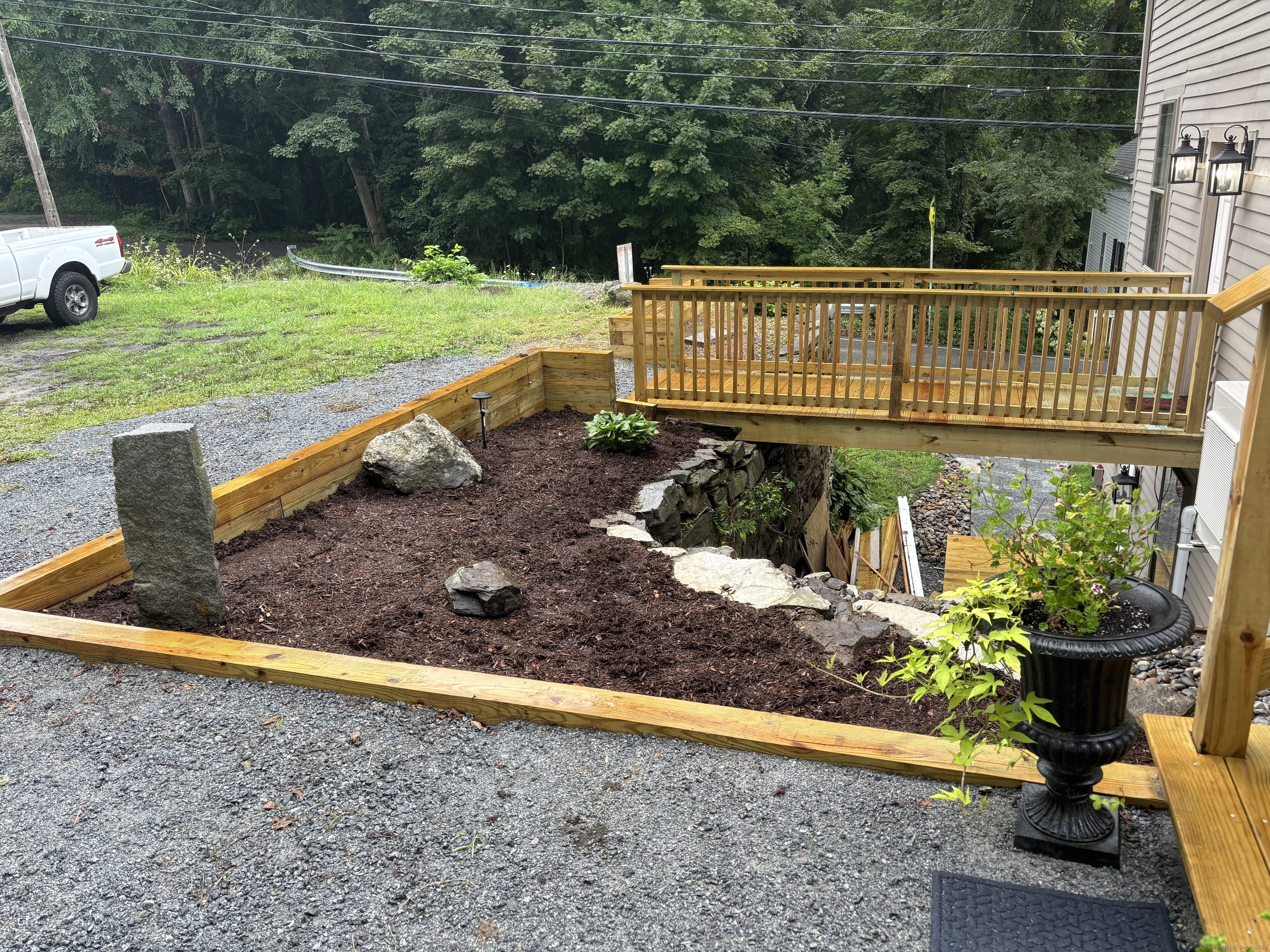 23 Main Street East Haddam CT 06423