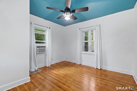 1 East Lake Drive Waterford CT 06375