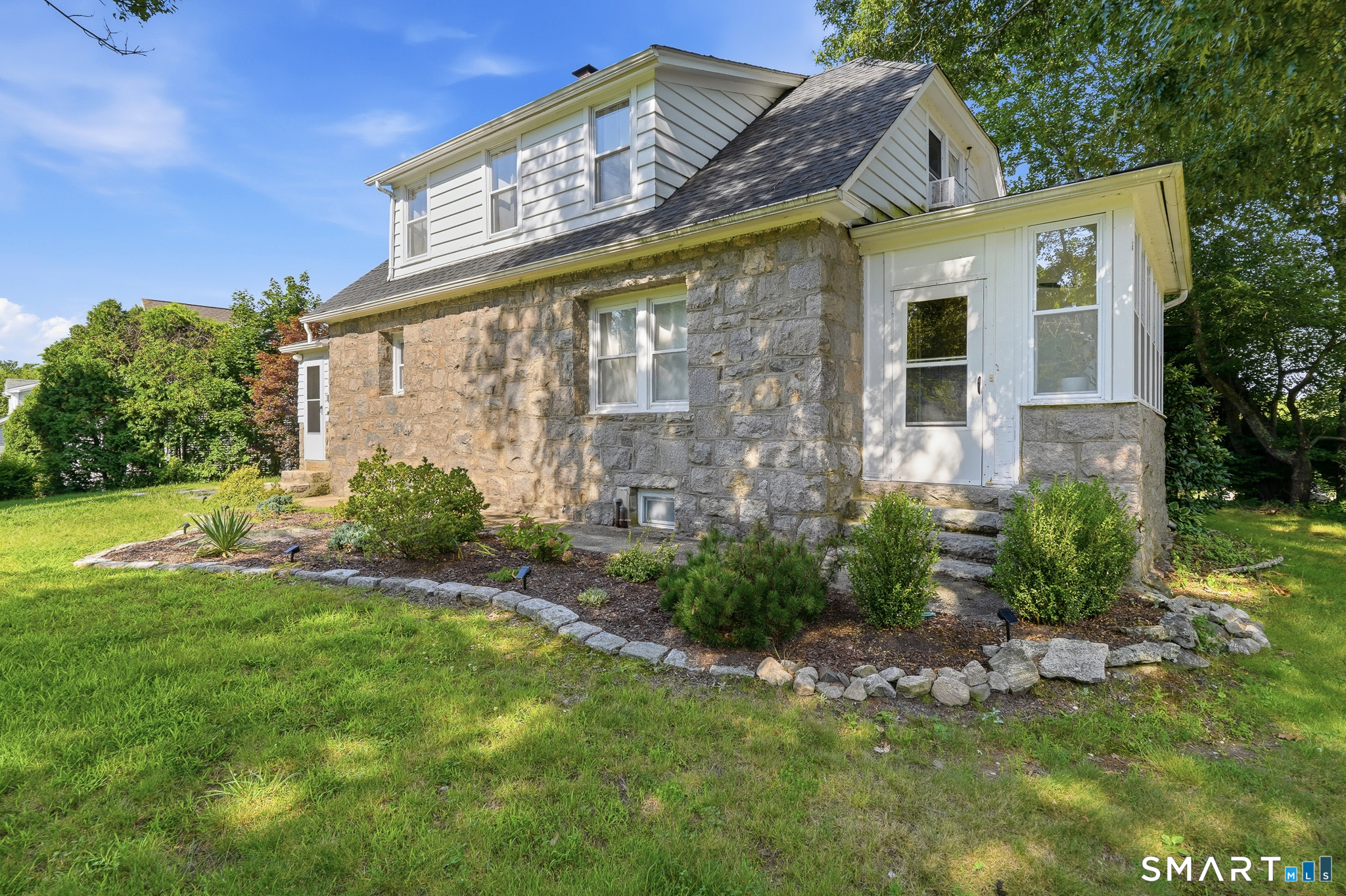 1 East Lake Drive Waterford CT 06375
