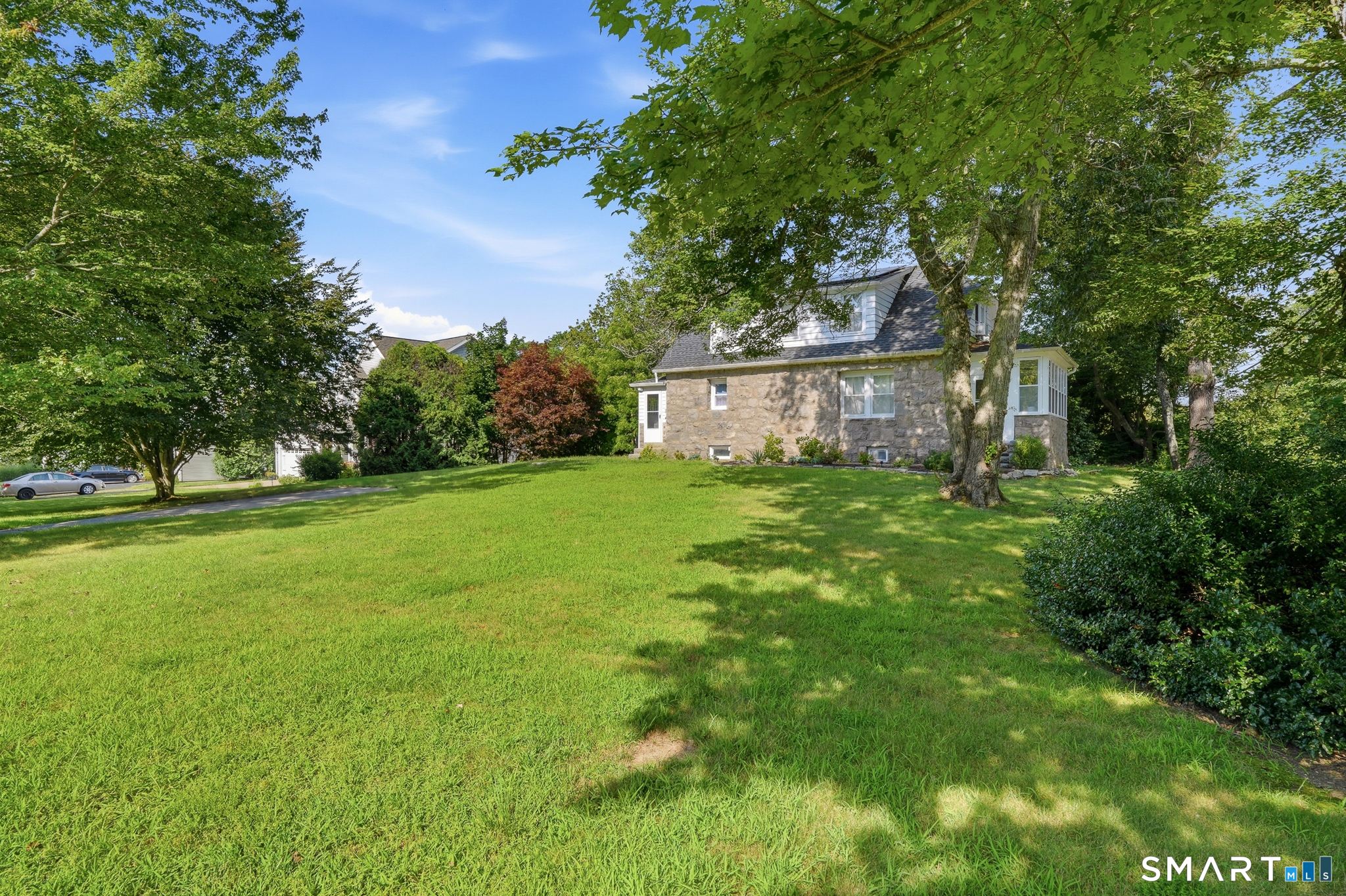 1 East Lake Drive Waterford CT 06375