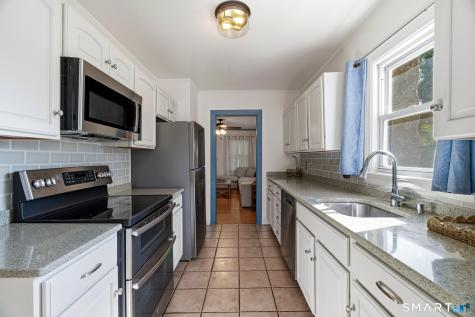 1 East Lake Drive Waterford CT 06375