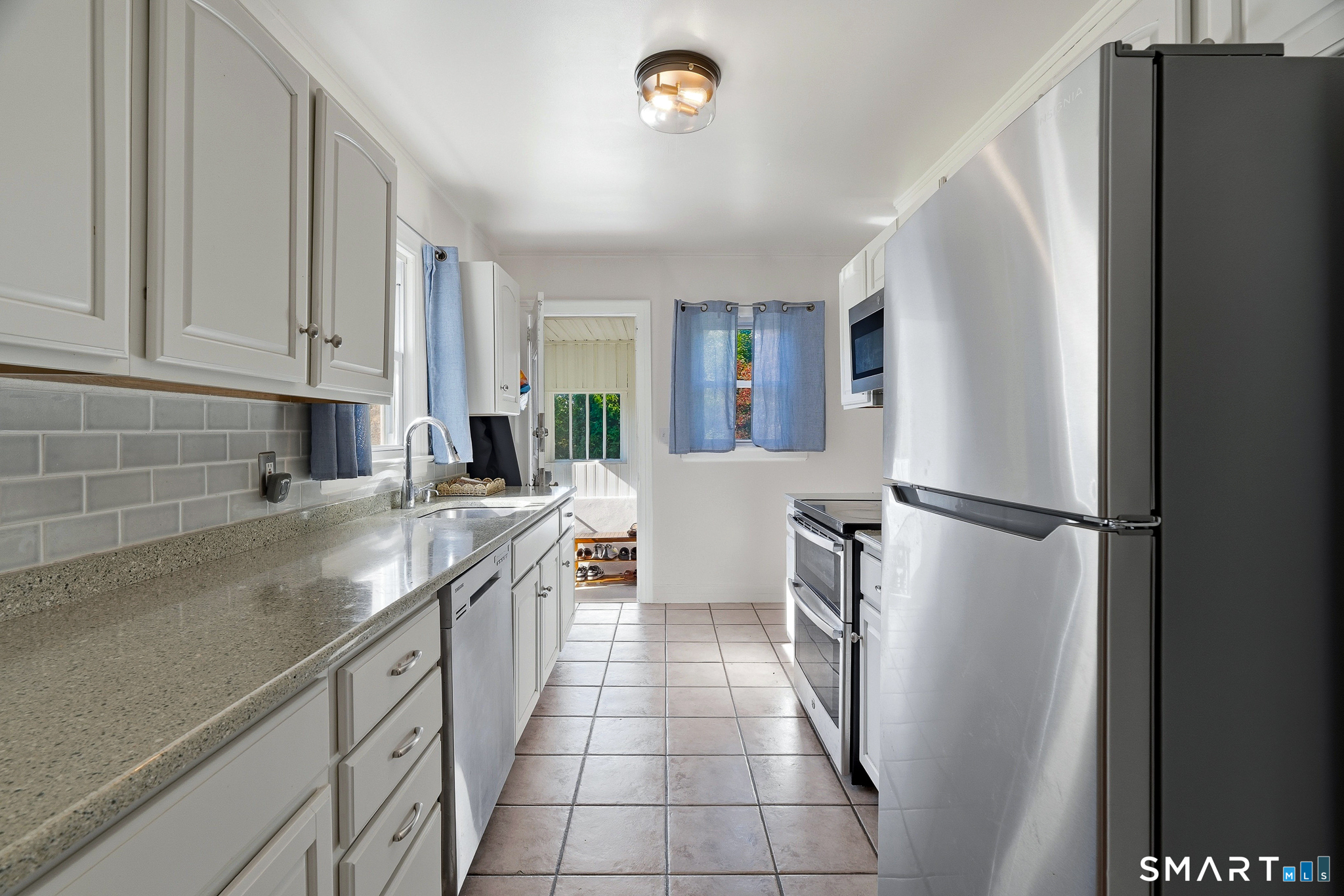 1 East Lake Drive Waterford CT 06375