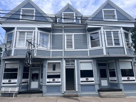 32 Main Street Simsbury CT 06081