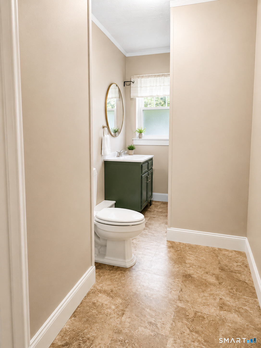 34 B Woodstock Road Pomfret CT 06259