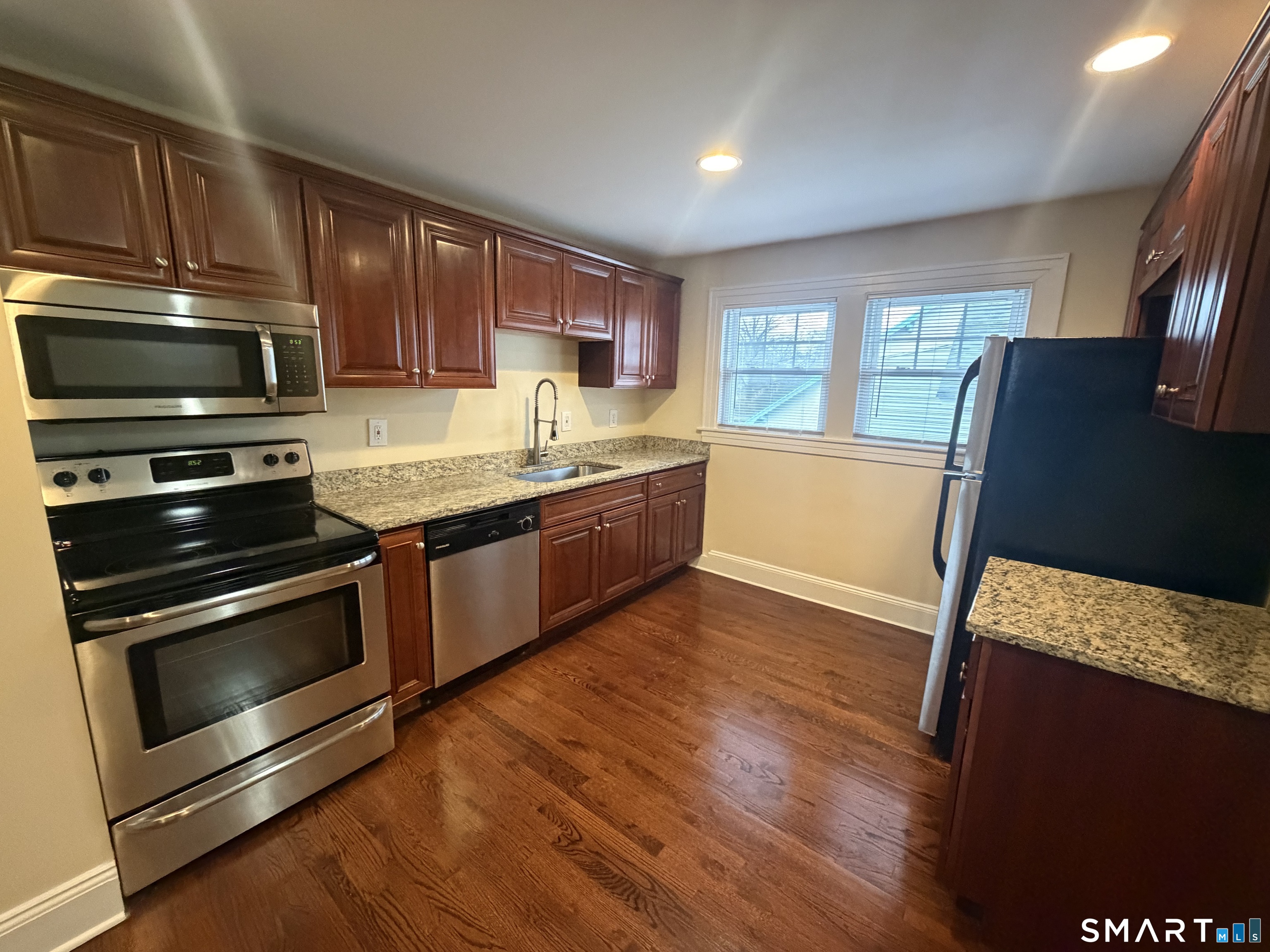 786 Farmington Avenue West Hartford CT 06119
