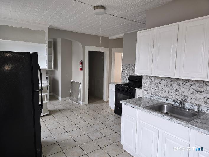 9 Woodlawn Terrace Waterbury CT 06710