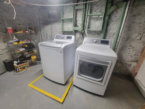 12 Division Street Danbury CT 06810