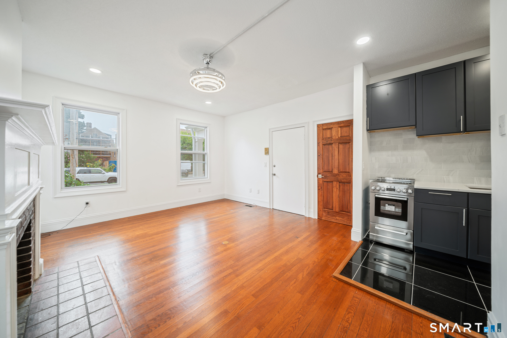 347 Alden Avenue New Haven CT 06515