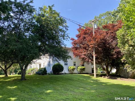 24 College Street Clinton CT 06413