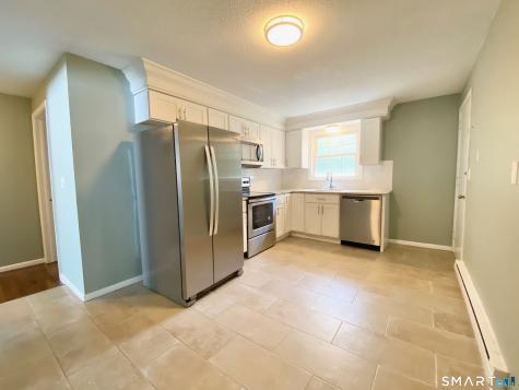24 College Street Clinton CT 06413