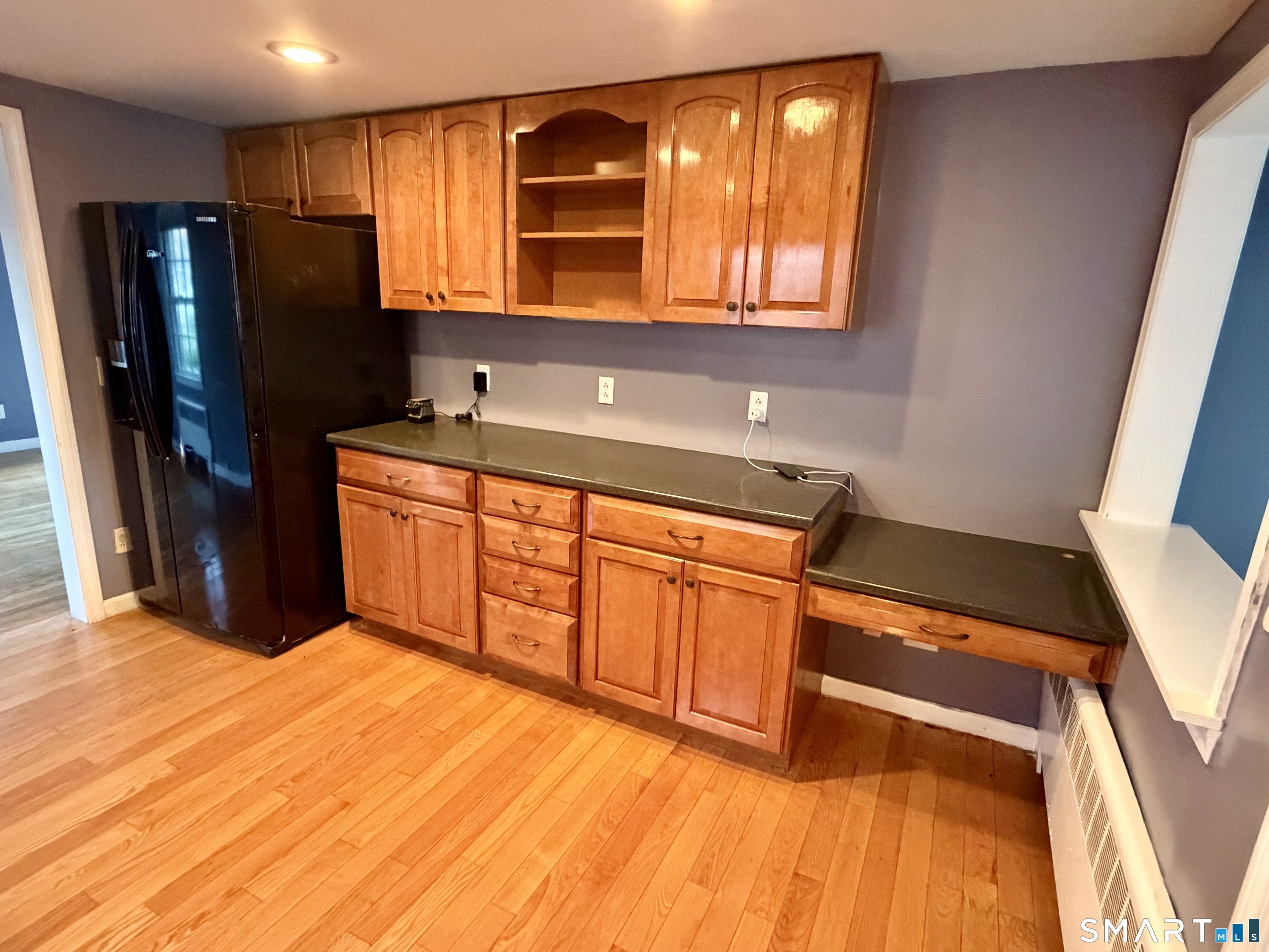 18 Whiteside Street Newington CT 06111