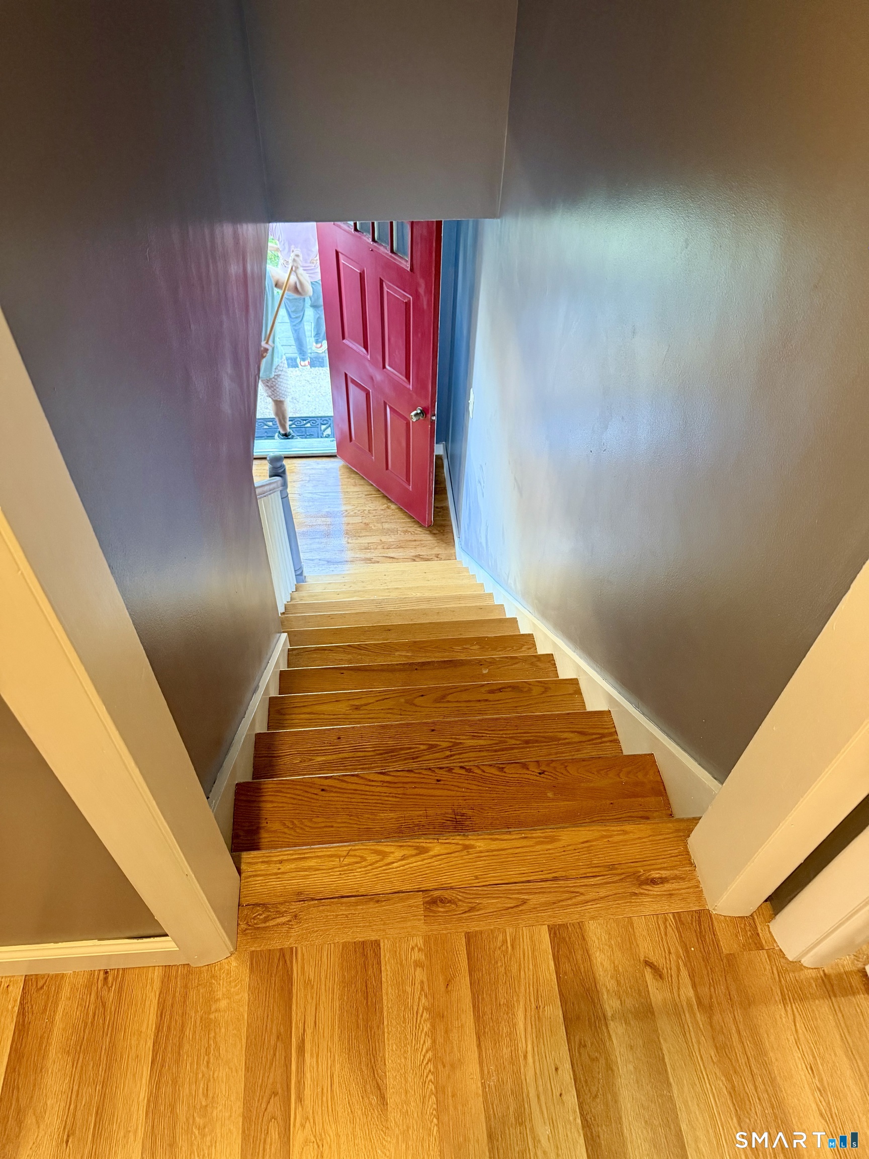18 Whiteside Street Newington CT 06111