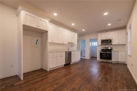 340 Pleasantview Avenue Bridgeport CT 06606