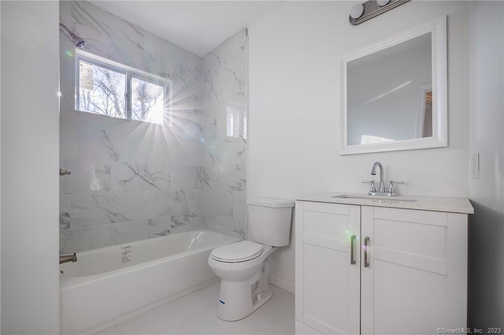 340 Pleasantview Avenue Bridgeport CT 06606