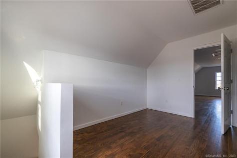 340 Pleasantview Avenue Bridgeport CT 06606