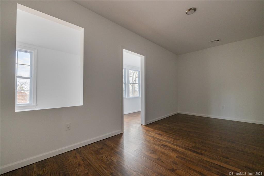 340 Pleasantview Avenue Bridgeport CT 06606