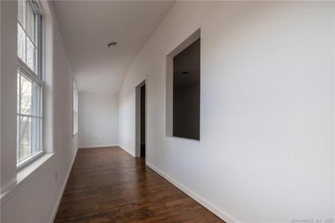340 Pleasantview Avenue Bridgeport CT 06606