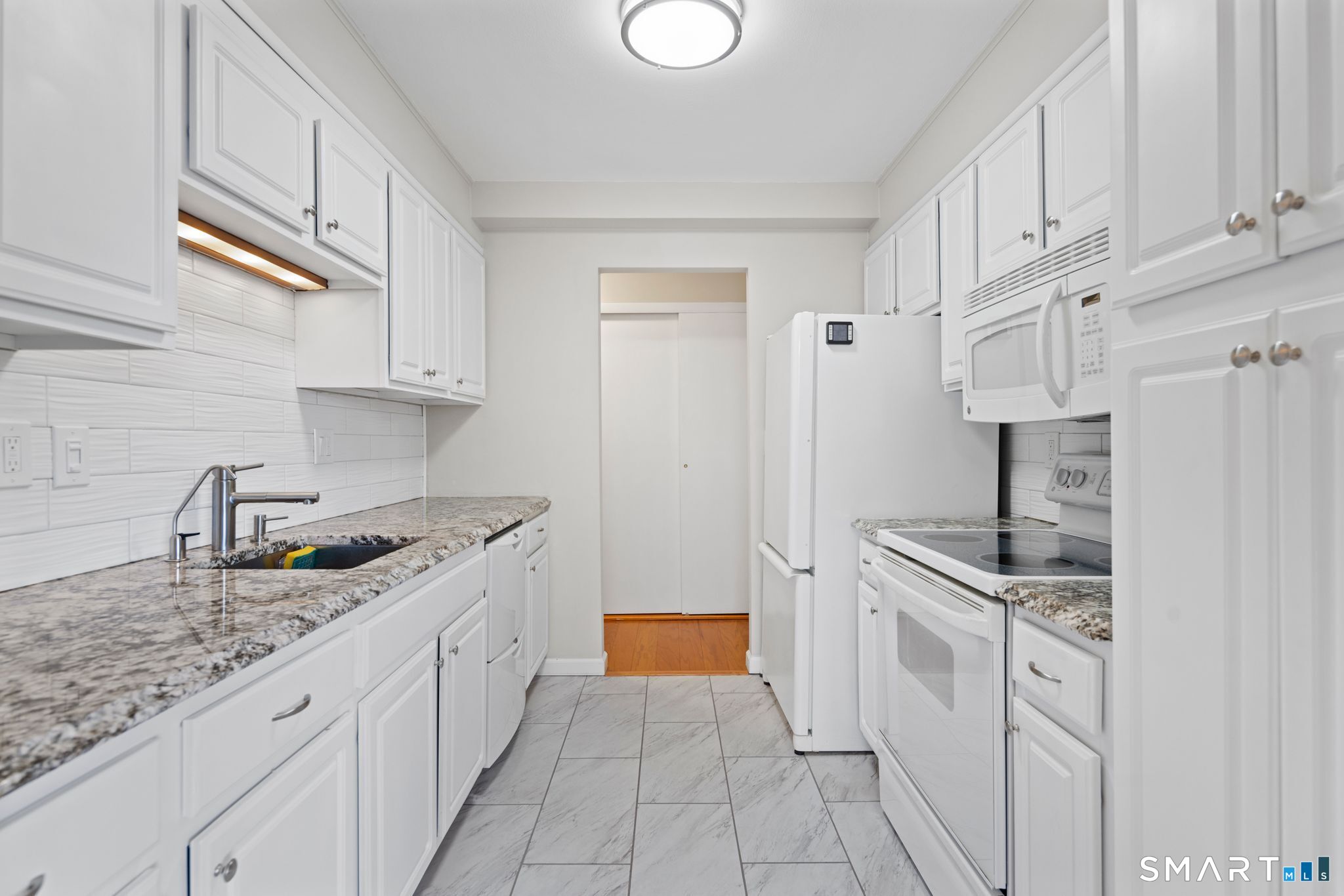 891 Farmington Avenue West Hartford CT 06119