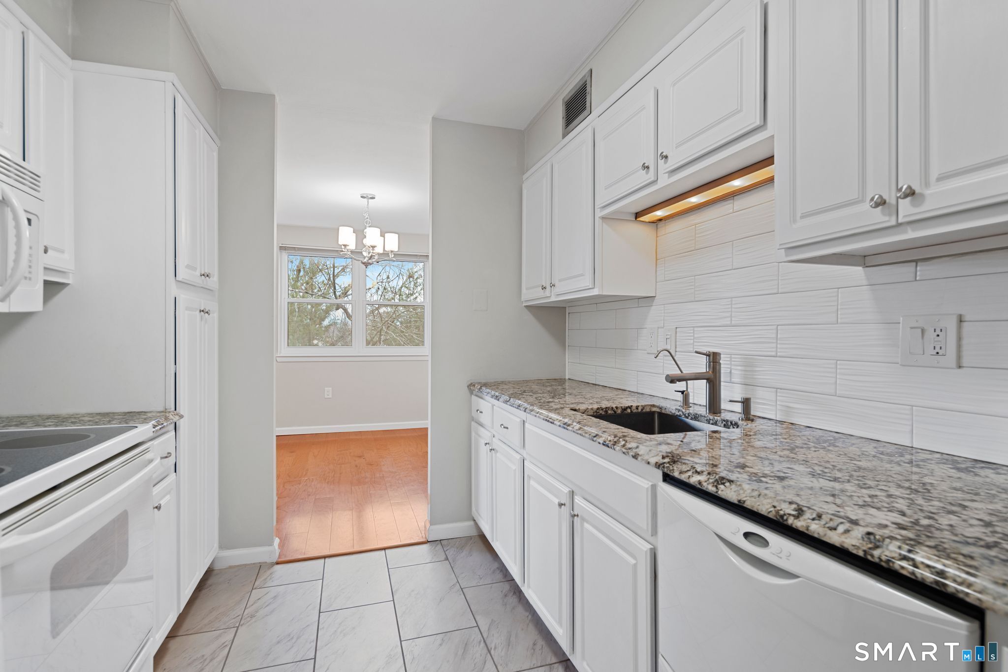 891 Farmington Avenue West Hartford CT 06119