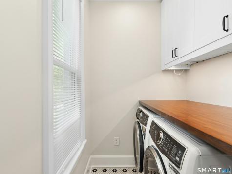 220 West Avenue Darien CT 06820