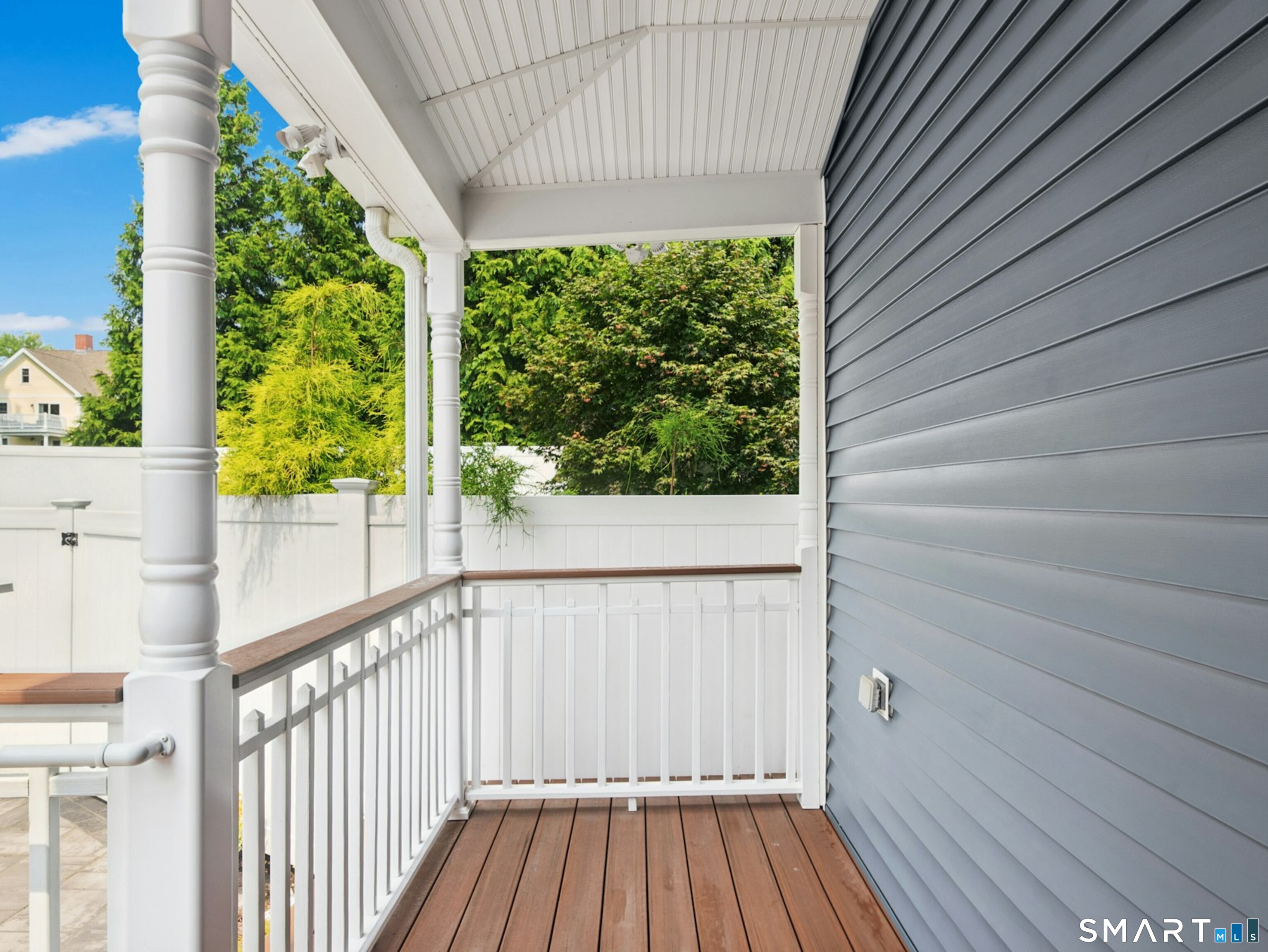 220 West Avenue Darien CT 06820