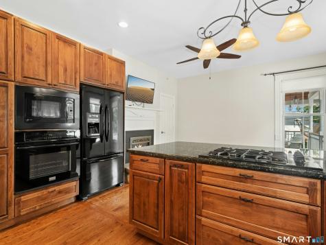 220 West Avenue Darien CT 06820