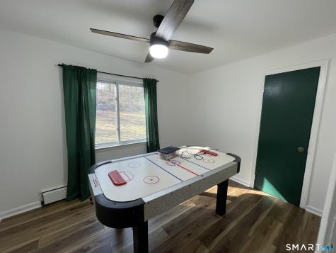 37 Long Meadow Road Oxford CT 06478