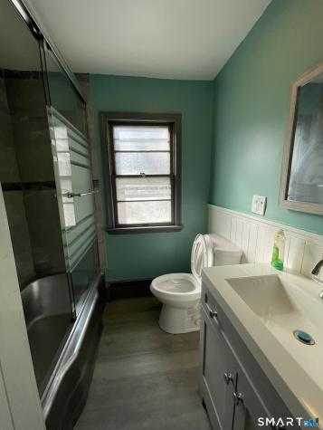 37 Long Meadow Road Oxford CT 06478