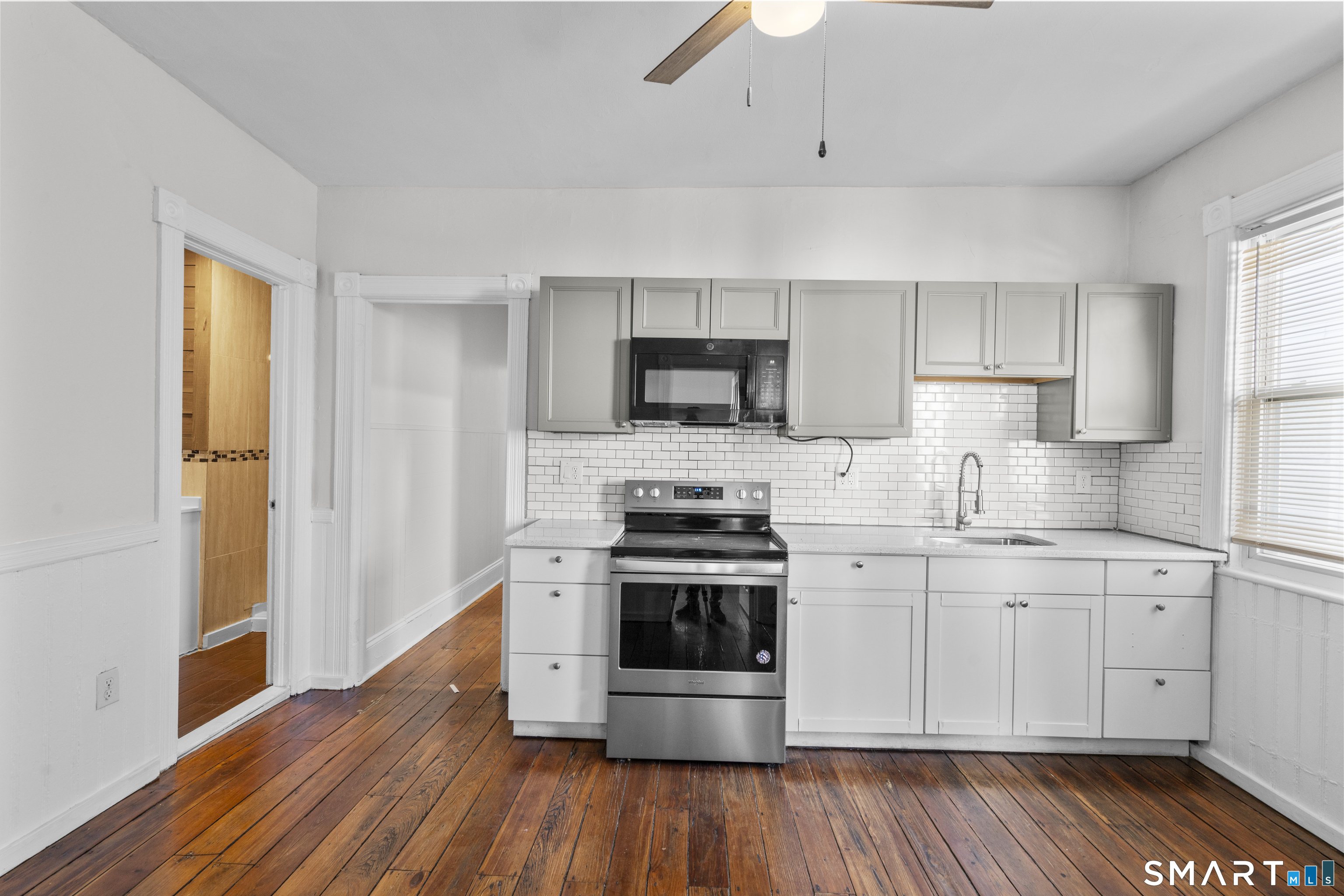 394 Gregory Street Bridgeport CT 06604