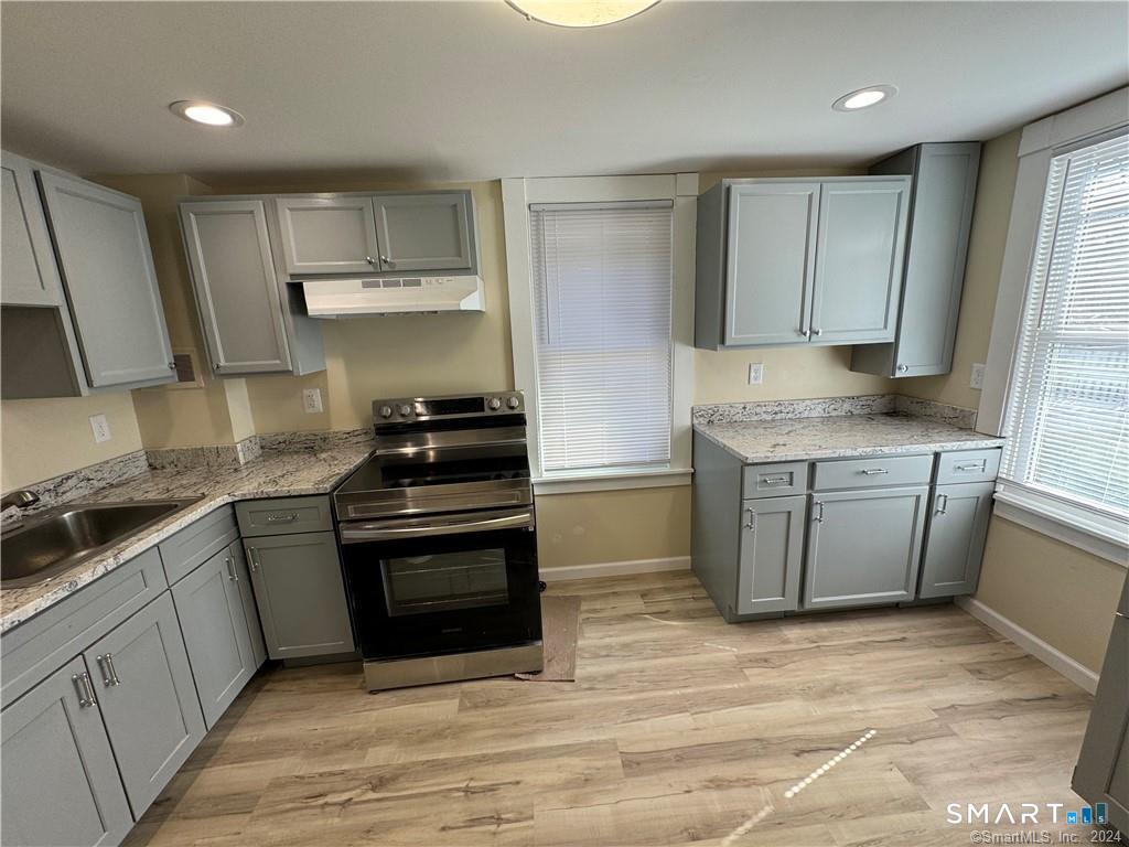 55 Simpson Street Hartford CT 06112