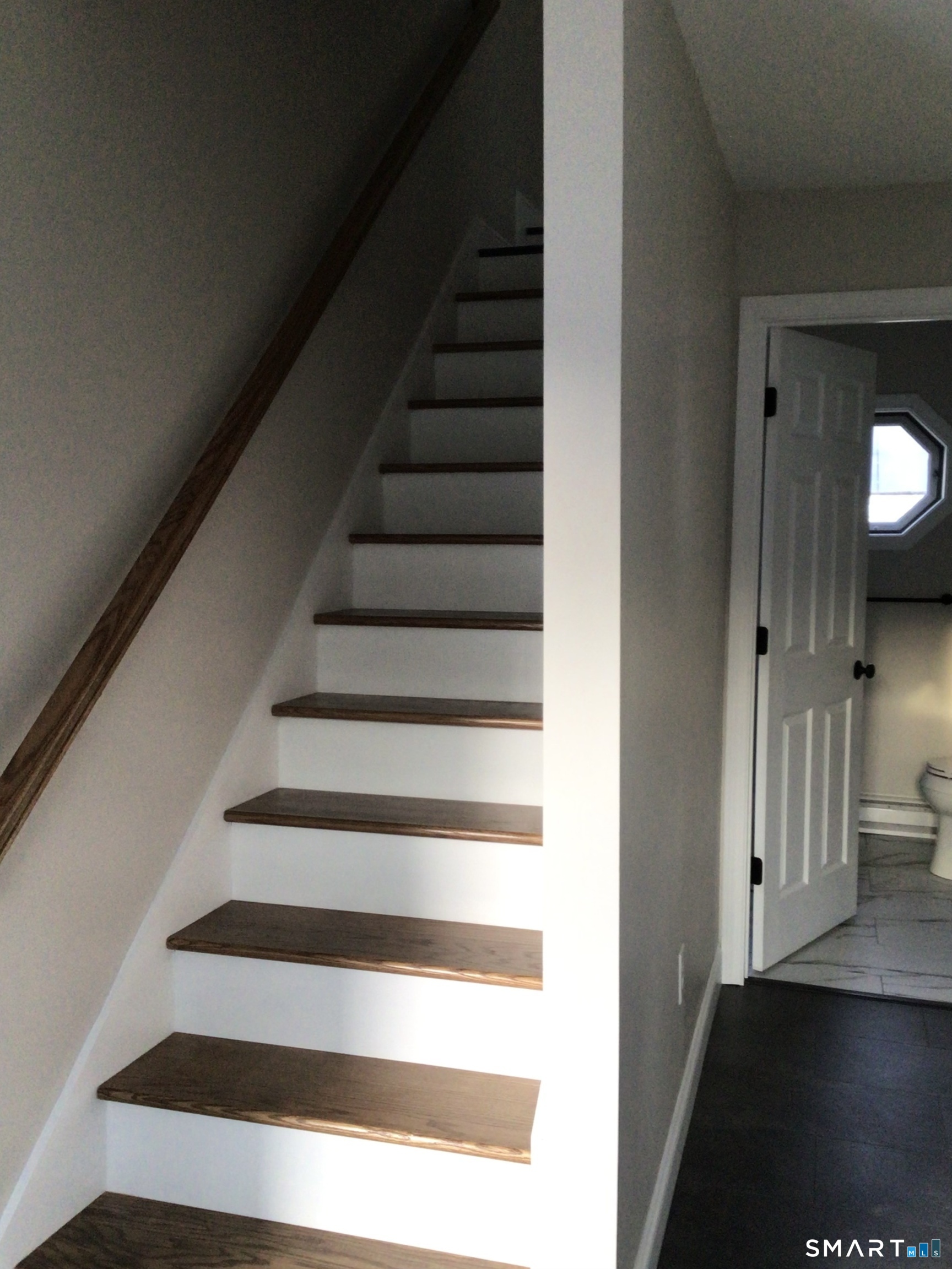 30 Charles Street Putnam CT 06260