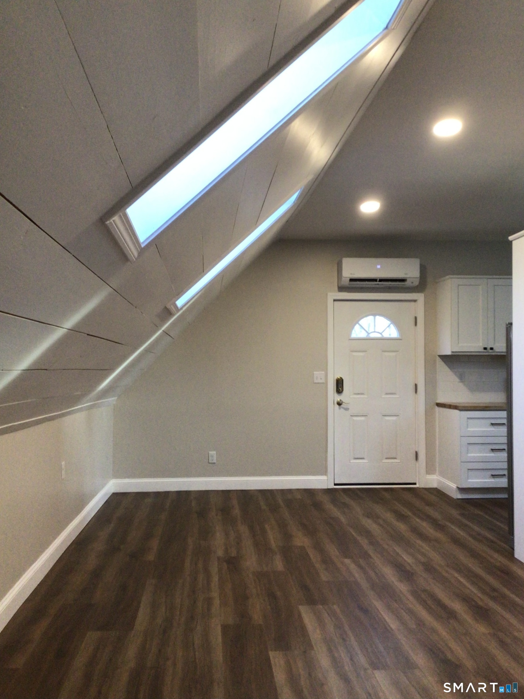 30 Charles Street Putnam CT 06260