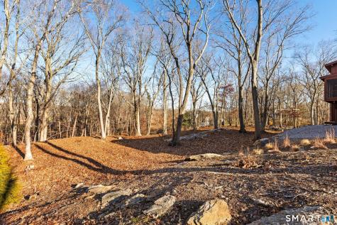 69 Hidden Lane Guilford CT 06437